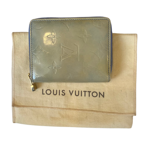 LOUIS VUITTON Monogram Perle Vernis Coin Zippy Wallet