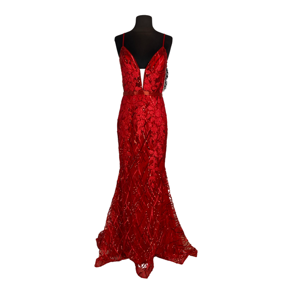 JOVANI Style 02245 Red Long Beaded Gown Size 4 NWT