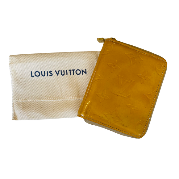 LOUIS VUITTON Monogram Vernis Zippy Coin Compact Wallet Yellow