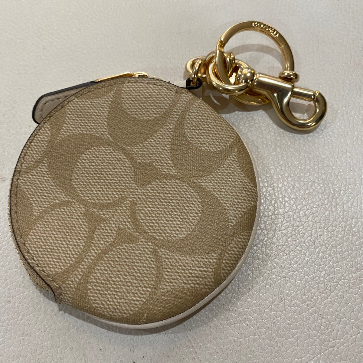 Coach coin top purse keychain