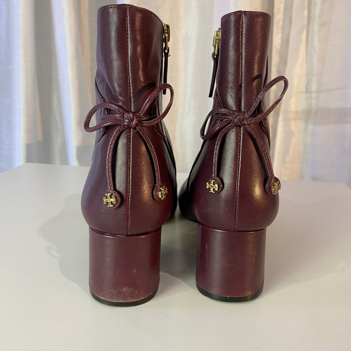 TORY BURCH Laila Leather Purple Merlot Bootie Size 9.5 Style Exchange Boutique PGH