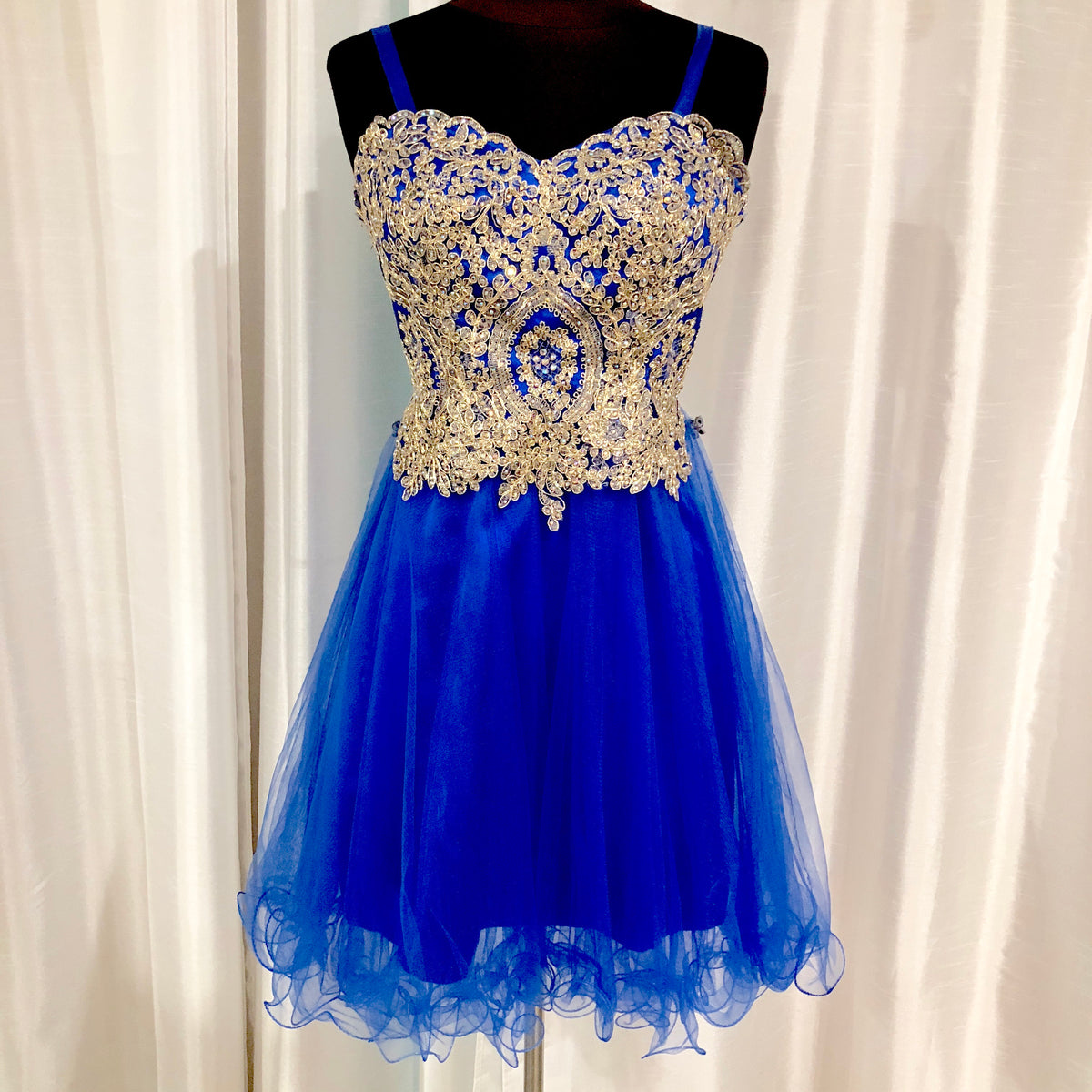 BOUTIQUE Short Royal Blue & Gold Gown Style Exchange Boutique PGH BOUTIQUE Short Royal Blue & Gold Gown Style Exchange Boutique PGH
