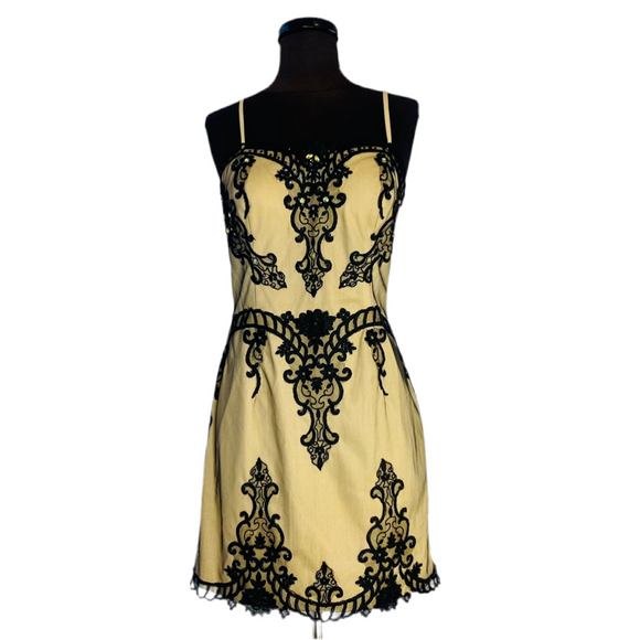 KARISHMA Cocktail Dress Nude/Black Size 14 NWT