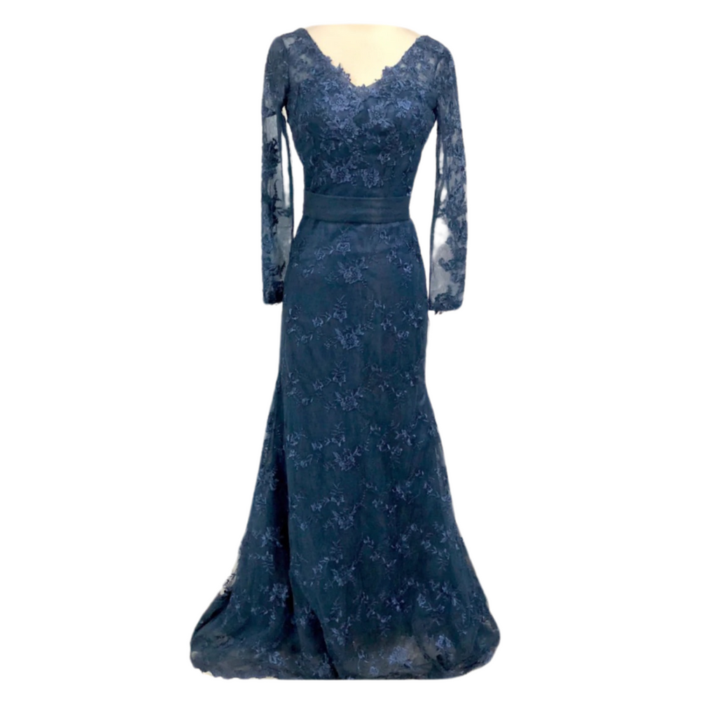 BOUTIQUE Long Navy Long Sleeve Gown Size 6