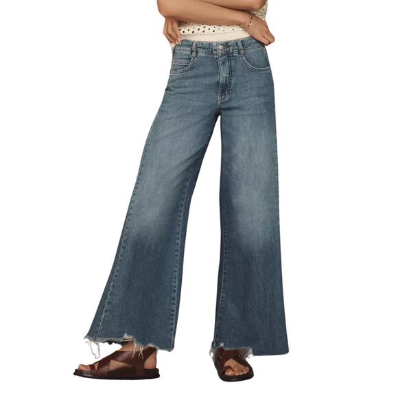 ANTHROPOLOGIE The Adi Regenerative Cotton
Mid-Rise Flare Jeans by Pilcro Size 25P