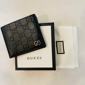 GUCCI Dorian Signature Embossed Leather Bifold Wallet Black NIB