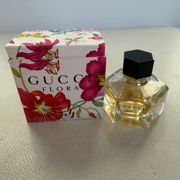 GUCCI Flora Eau De Parfum 1 Fl Oz 3/4 BTL