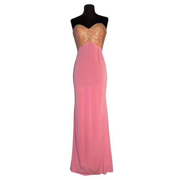 BOUTIQUE Long Strapless Gown Pink Size 8 NWT