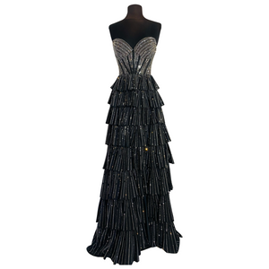 SHERRI HILL Style 56675 Long Tiered Ruffle Gown Black/Silver Size 00