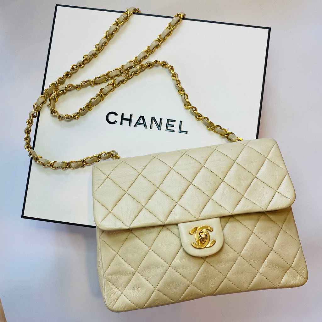 CHANEL Matelasse Crossbody Shoulder Bag Light Beige Gold Lambskin Leat Style Exchange Boutique PGH