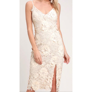 LULUS Steal Your Heart Cream Crochet Lace Midi Dress Size S NWT