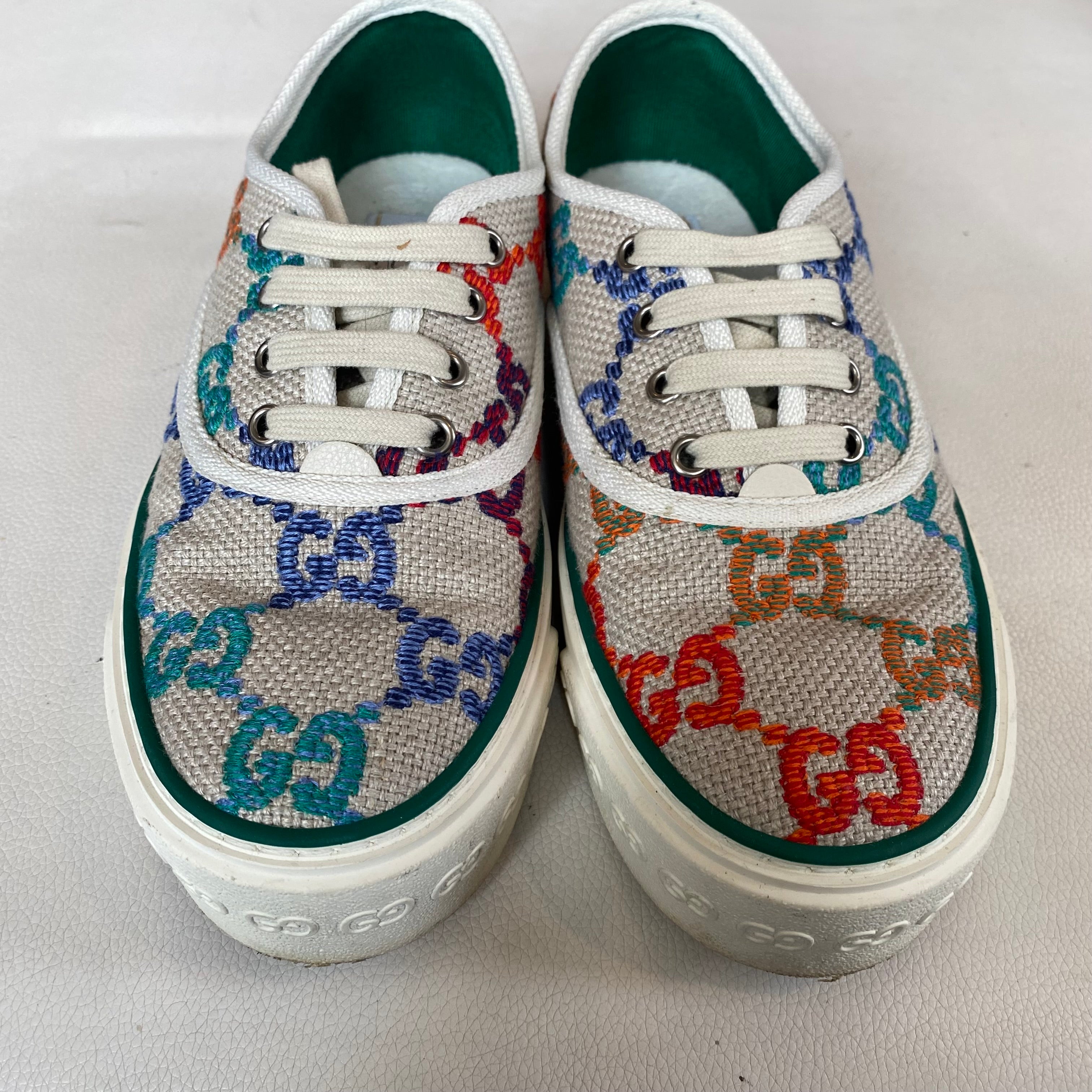 美品GUCCI テニス 1977 GGキャンバス ローカットスニーカー 38 美品GUCCI テニス 1977 GGキャンバス ローカットスニーカー 38