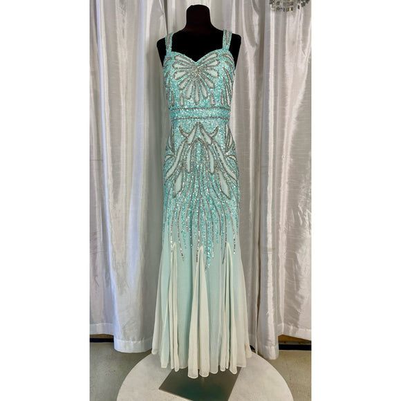 FAVIANA Long Gown Mint/White Size 8