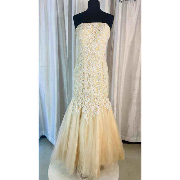 ANGELA & ALISON Long Ivory Gown Size 8