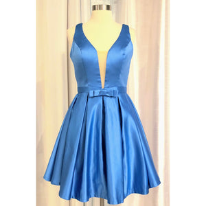 BOUTIQUE Short Baby Blue Dress Size 6