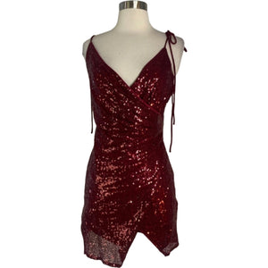 BOUTIQUE Short Fitted Cocktail Dress Maroon Size Small NWT