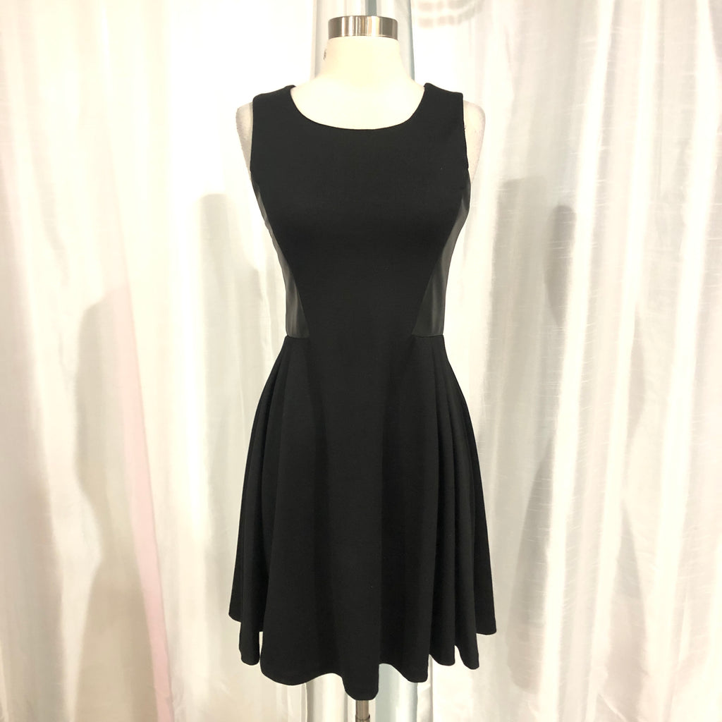 BAR III Short Black Fit & Flare Gown Size M