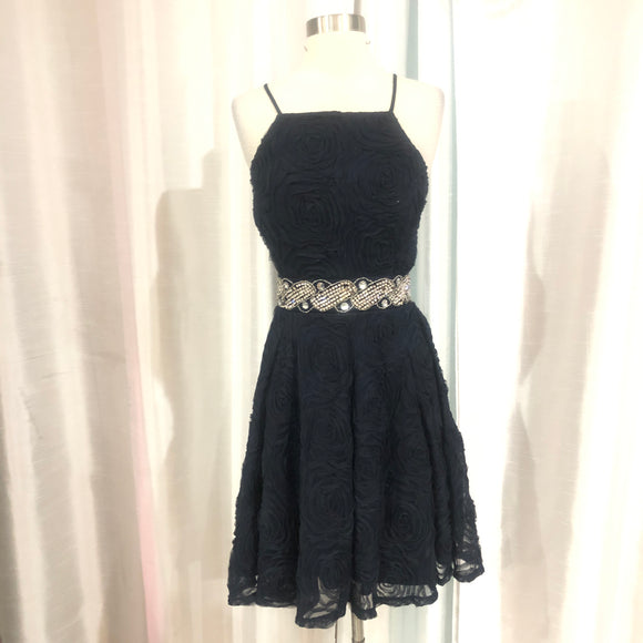 BOUTIQUE Short Navy Gown Size 16