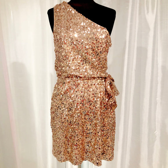BOUTIQUE Short Rose Gold Sequined Gown Size 10