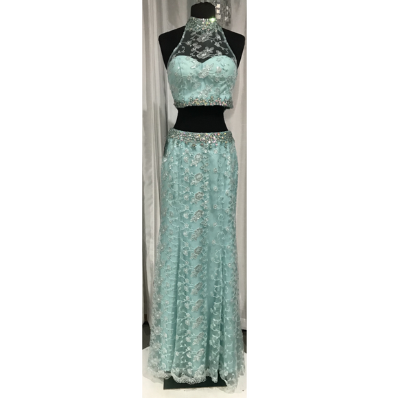 BLUSH PROM Light Blue Beaded Two Piece Gown Size 0 NWT
