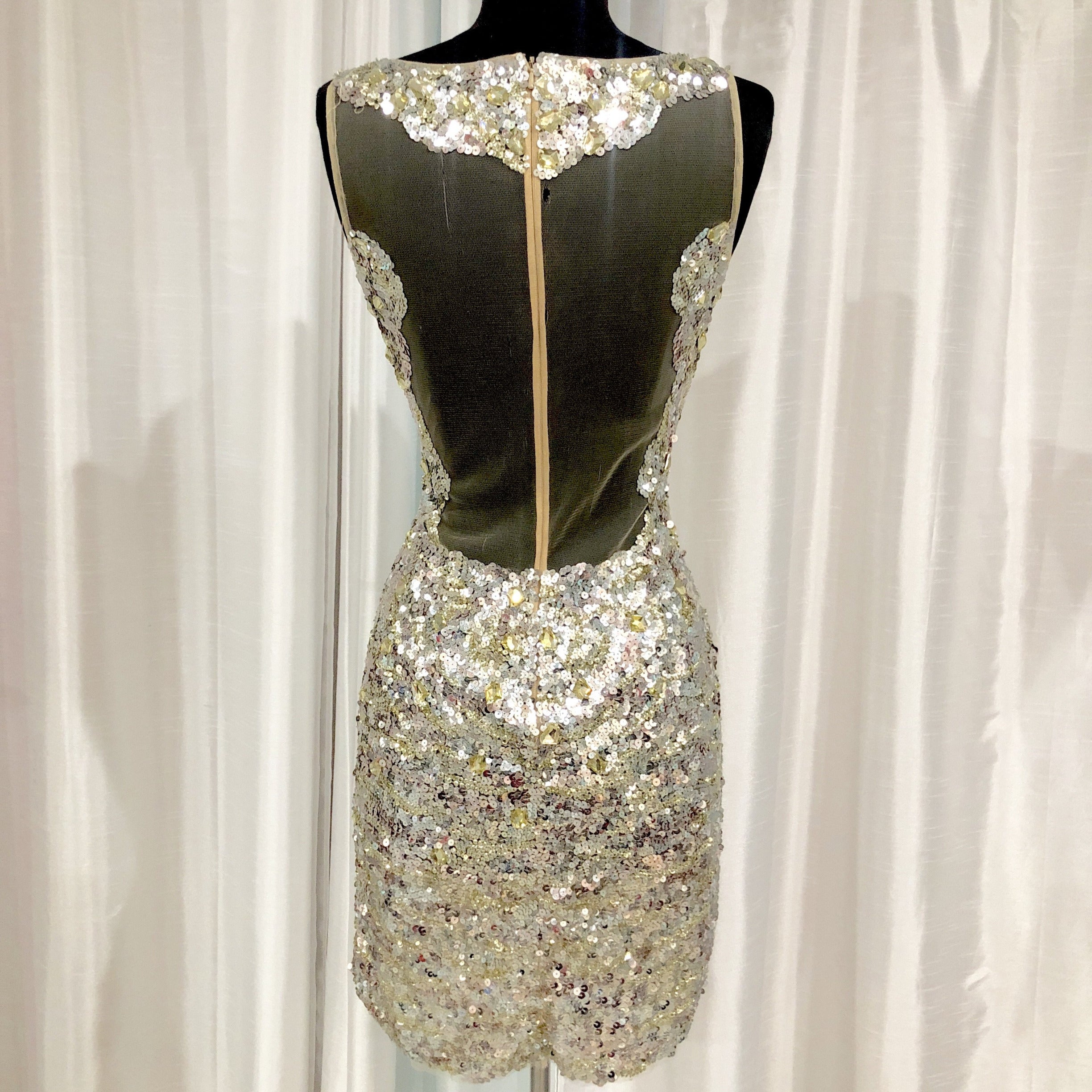 MAC DUGGAL Short Silver & Gold Sequin Gown – Style Exchange Boutique PGH