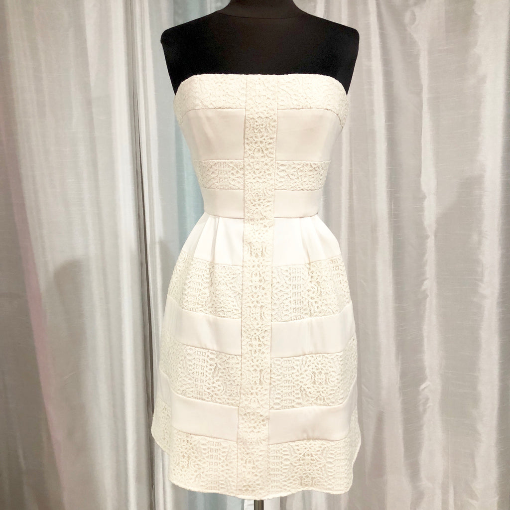 BCBG MAXAZRIA Short Strapless Off-White Dress Size 6 NWT Style Exchange Boutique PGH BCBG MAXAZRIA Short Strapless Off-White Dress Size 6 NWT Style Exchange Boutique PGH