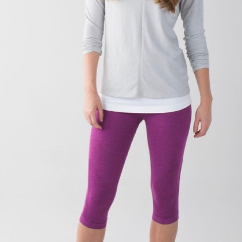 LULULEMON In The Flow Crop II Size 4 Heathered Plum – Style Exchange  Boutique PGH