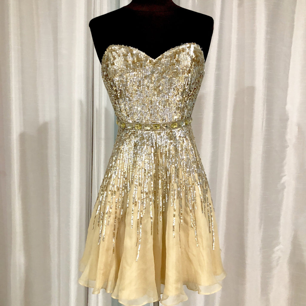 SHERRI HILL 8528 Gold Sequin Strapless Dress Size 4