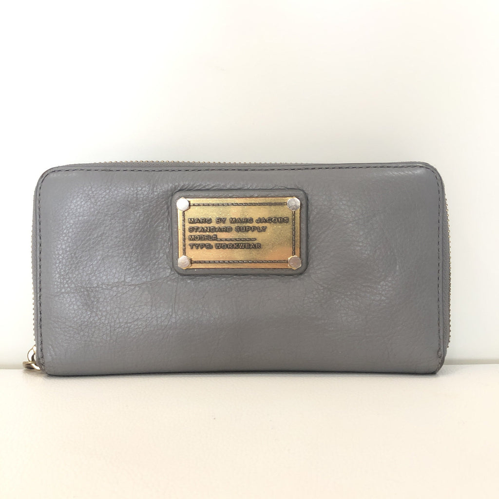 Marc Jacobs Women's Zip Around Wallet