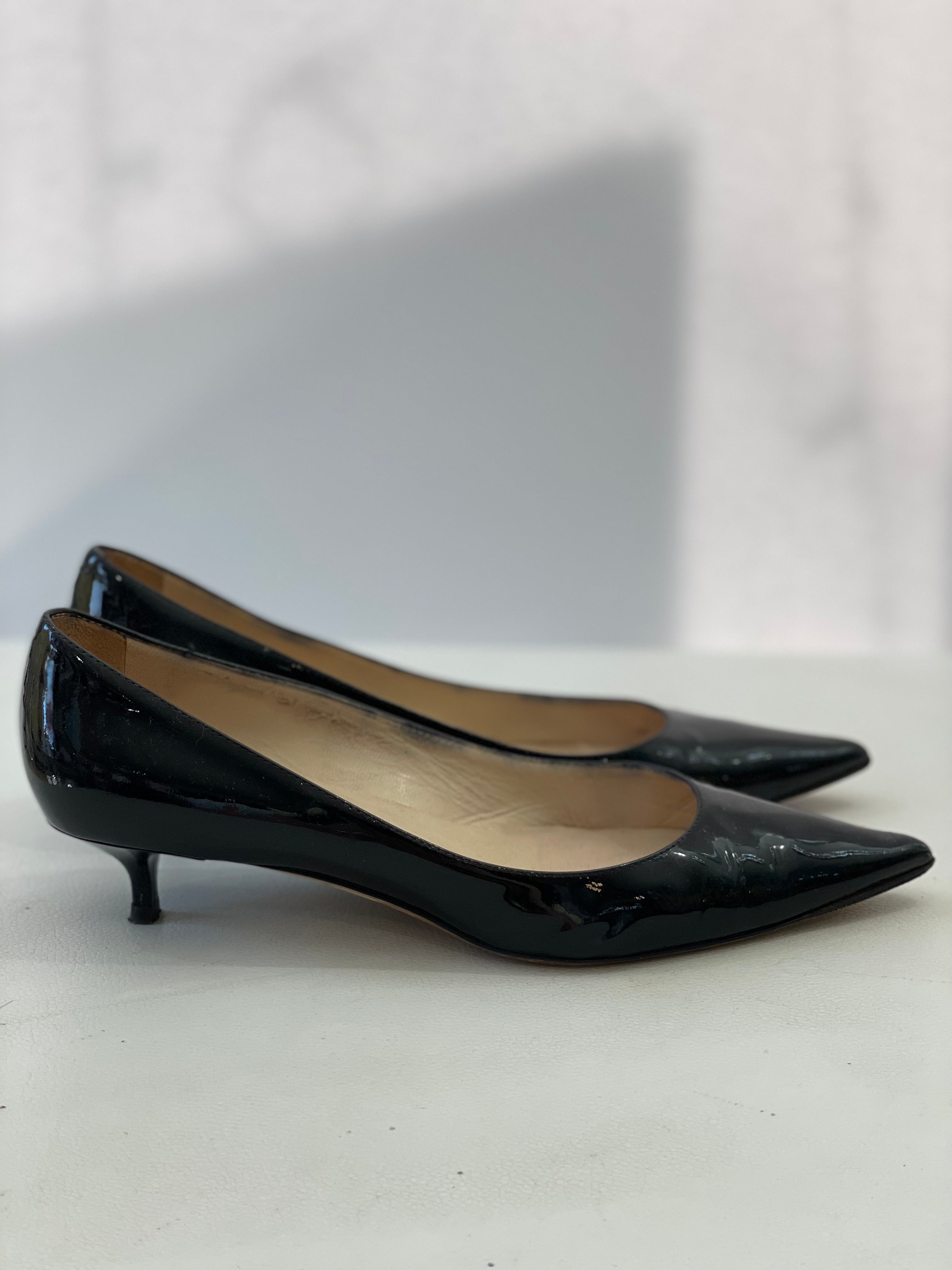 JIMMY CHOO Black Patent Leather Aza Kitten Heels Sz 37 – Style